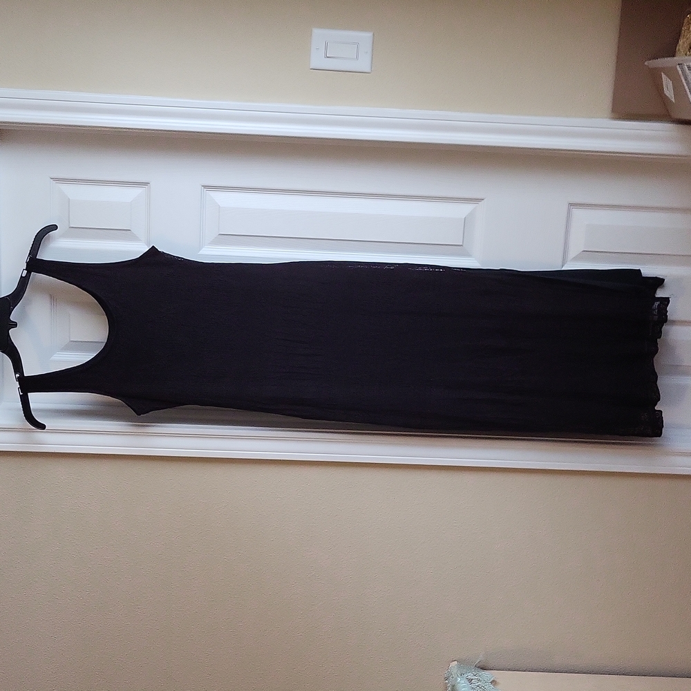 Alyn Paige Black Gown